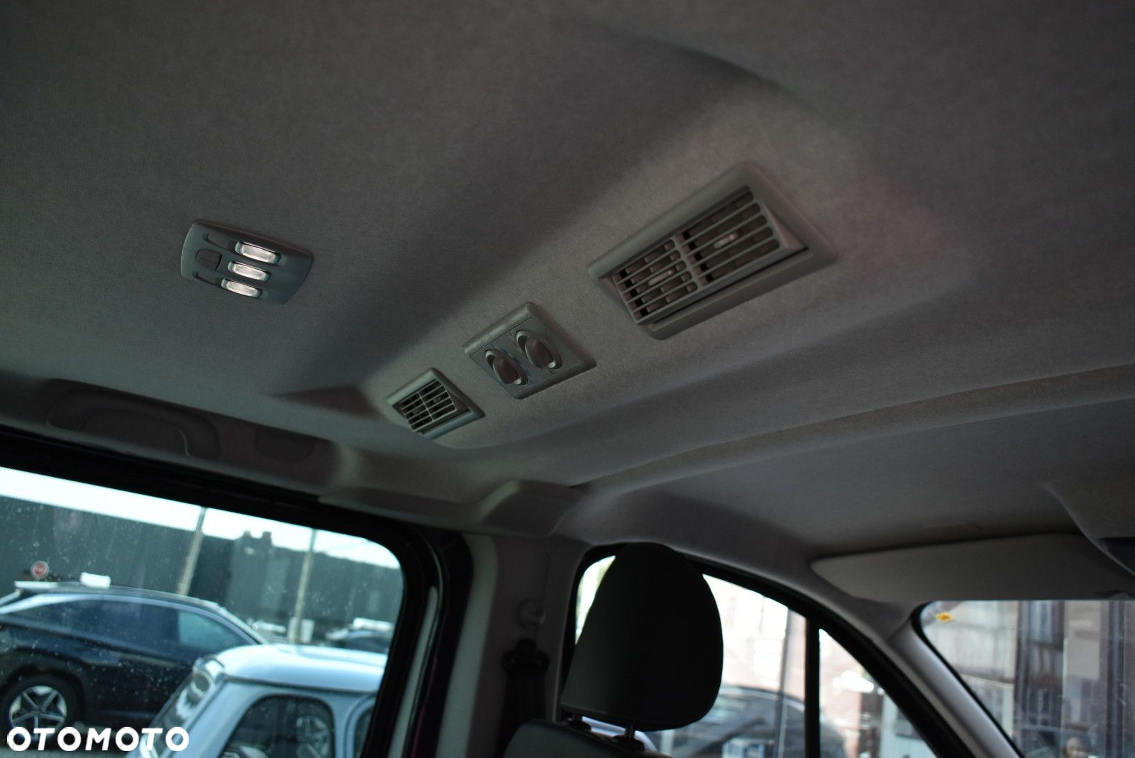 Renault Trafic - 18