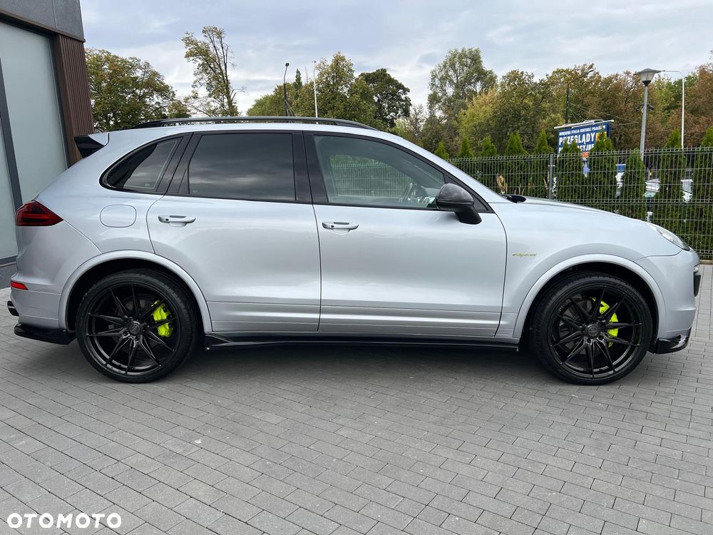 Porsche Cayenne - 3