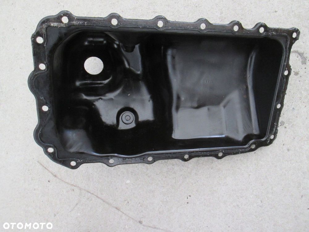 BMW E46 E90 E92 320i 318i N46B20 N42 MISKA OLEJOWA - 2