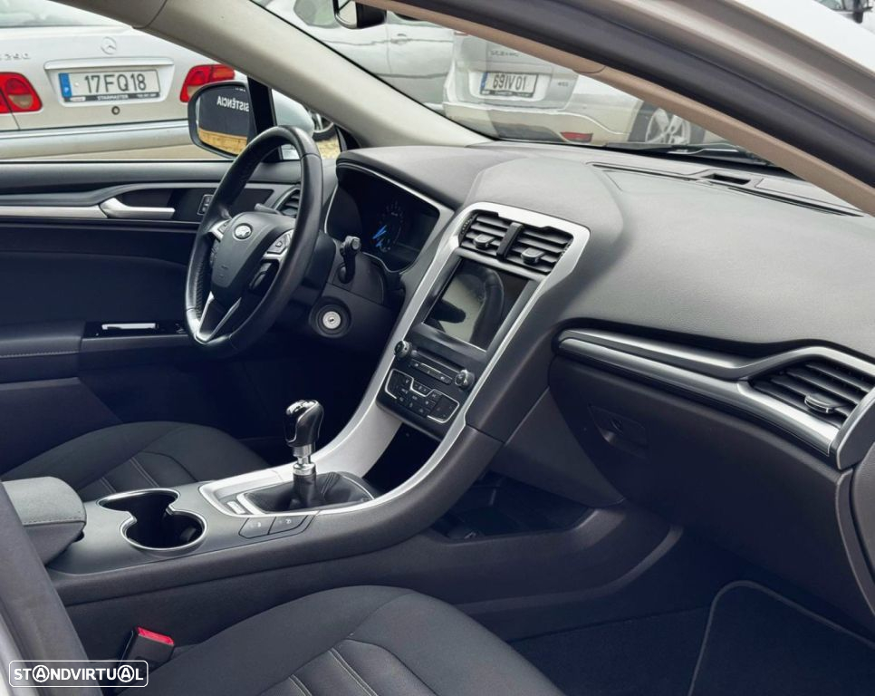 Ford Mondeo 1.5 TDCi Business Plus ECOnetic - 10