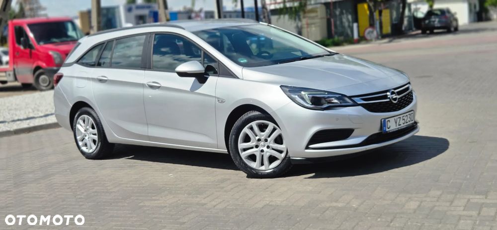 Opel Astra 1.4 Turbo Innovation - 22