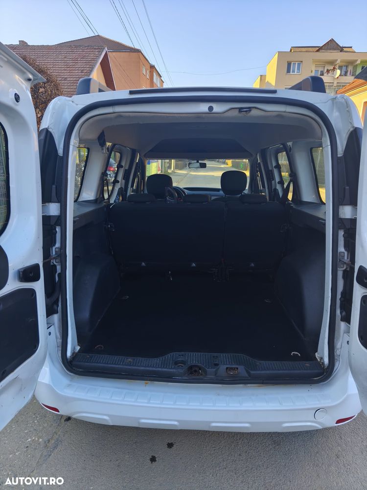 Dacia Dokker - 8