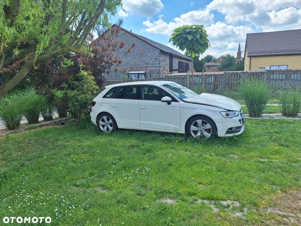Audi A3 Sportback - 5