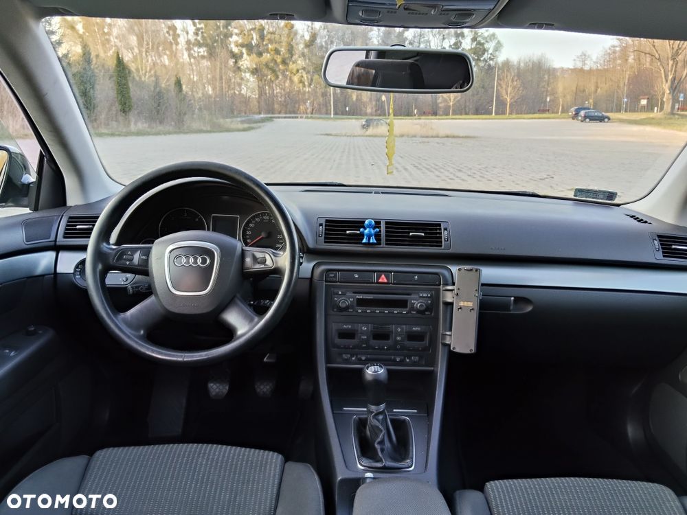 Audi A4 Avant - 7