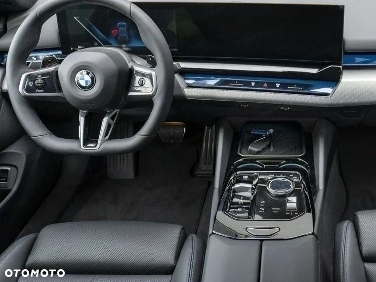 BMW Seria 5 520d xDrive mHEV M Sport - 10