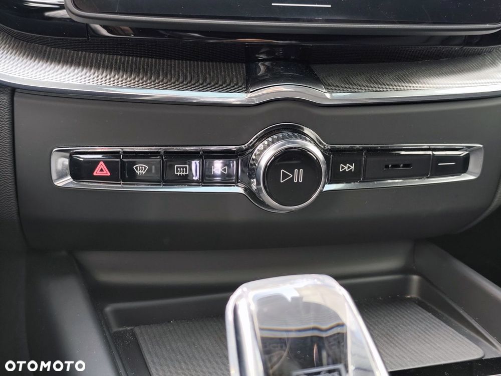 Volvo XC 60 - 18