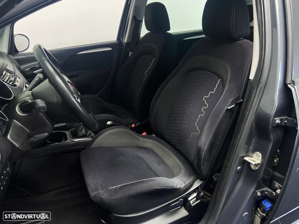 Fiat Punto 1.3 M-Jet Easy S&S - 9