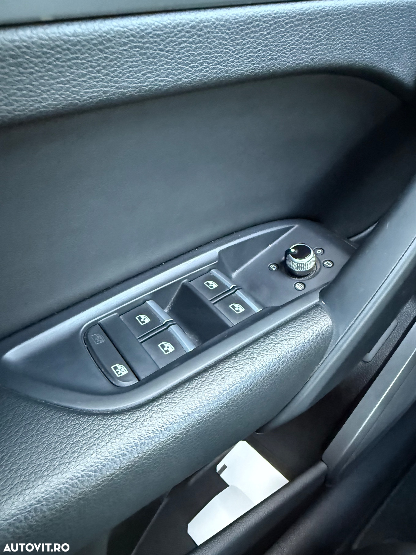 Audi Q5 40 TDI quattro S tronic - 28