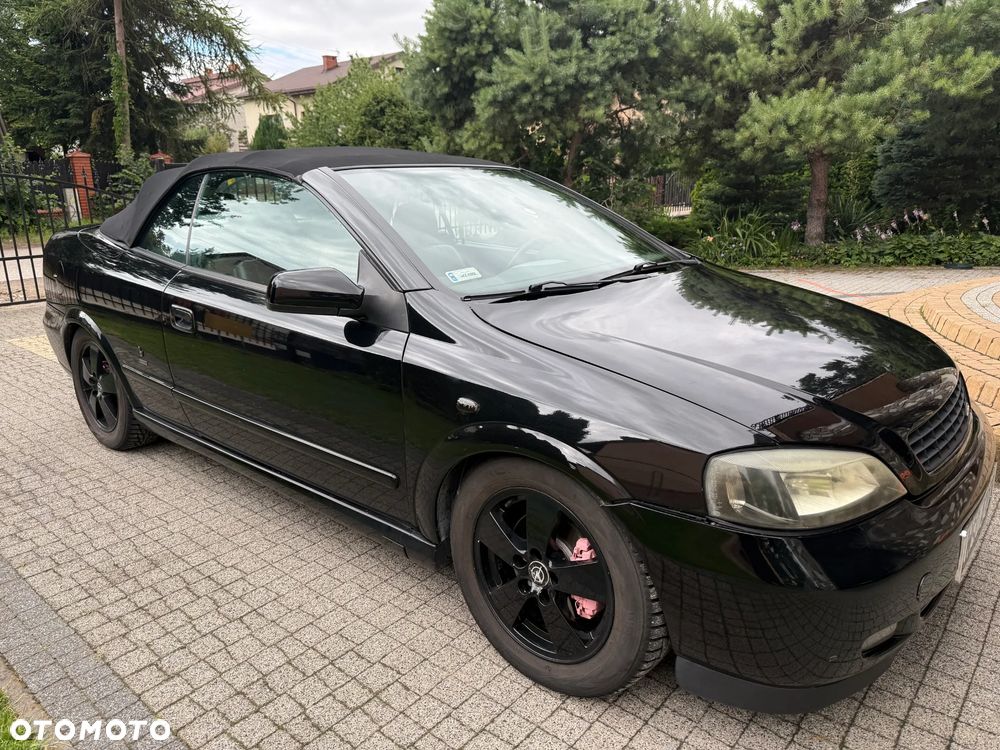Opel Astra 2.2 Bertone - 1