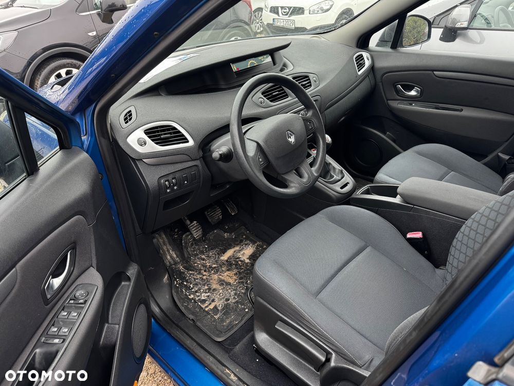 Renault Scenic 1.6 16V Expression - 23