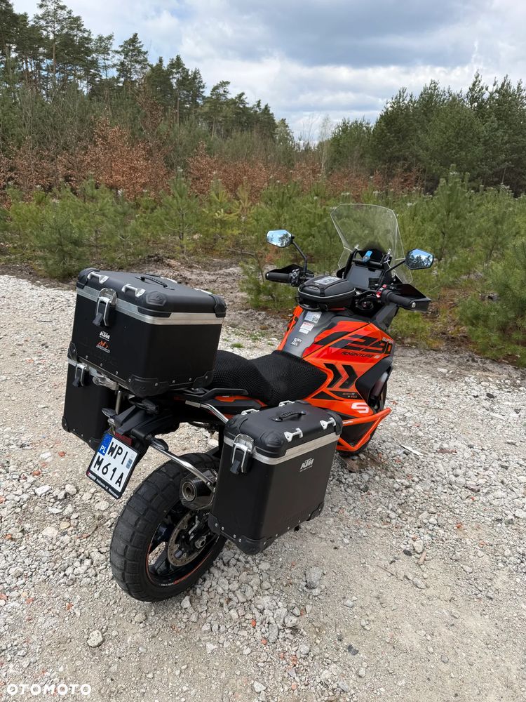 KTM Super Adventure - 17