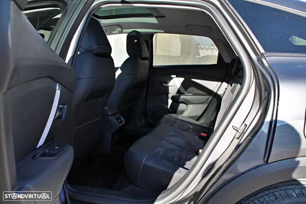 Citroën C4 1.2 PureTech Shine EAT8 - 20