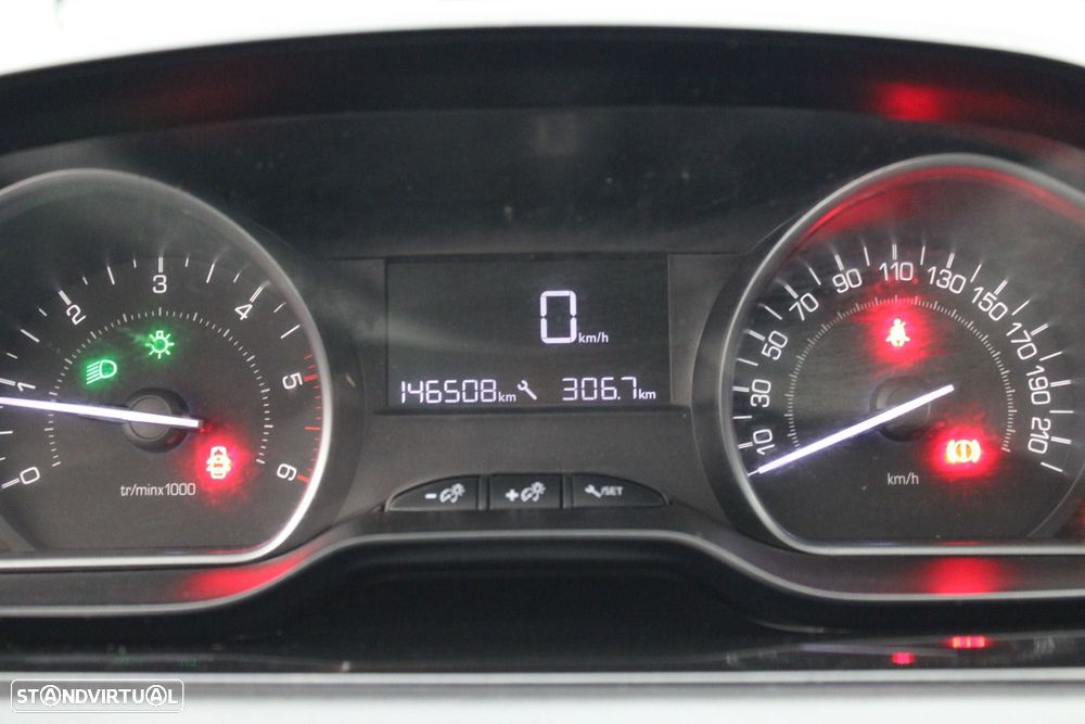 Peugeot 208 1.5 BHDI VAN - 27