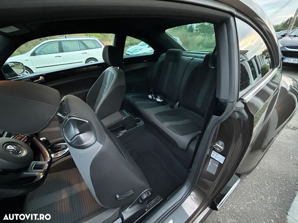 Volkswagen Beetle 2.0 TDI DSG6 Sport - 12