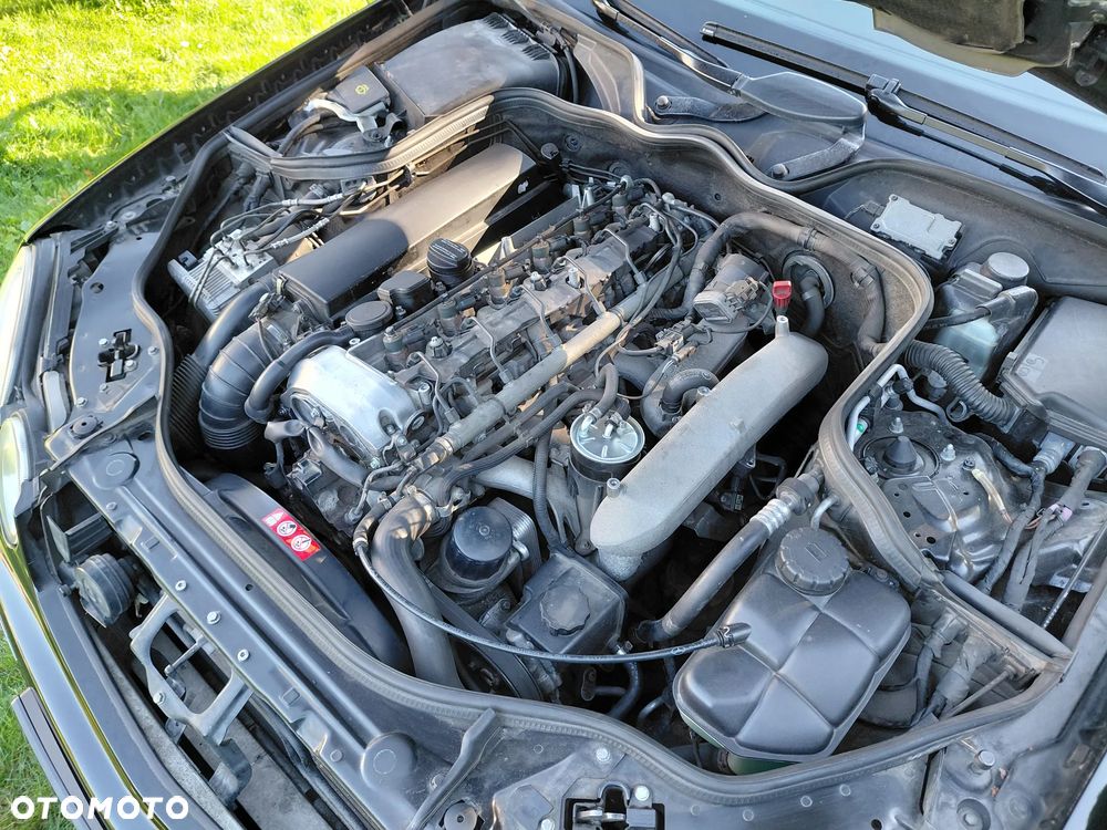 Mercedes-Benz Klasa E - 28