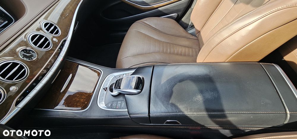 Mercedes-Benz Klasa S 500 L 4Matic 9G-TRONIC - 37