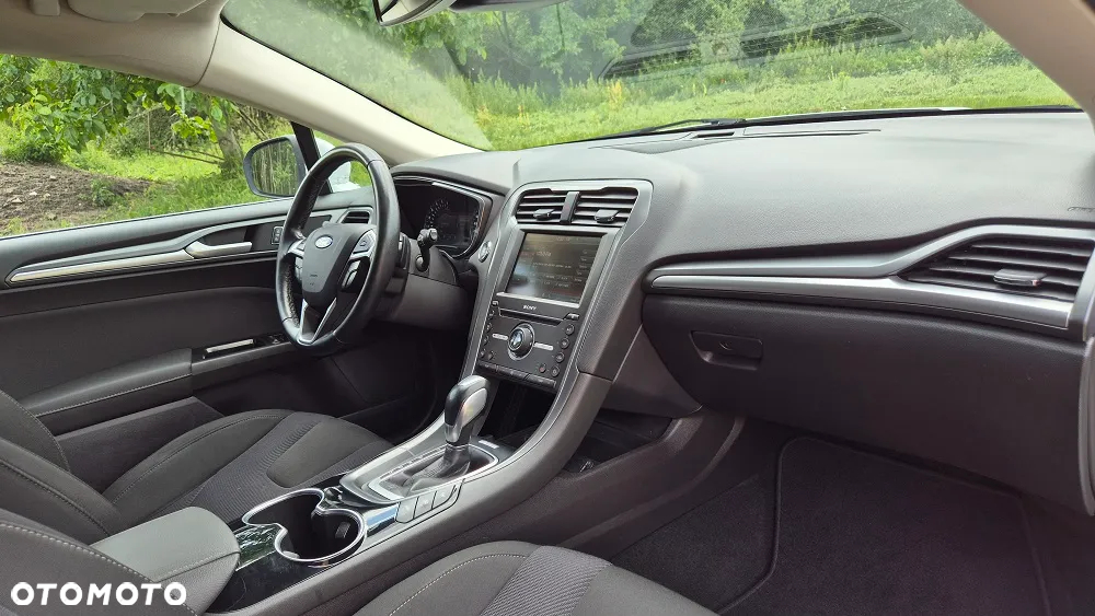 Ford Mondeo 2.0 TDCi Titanium PowerShift - 12