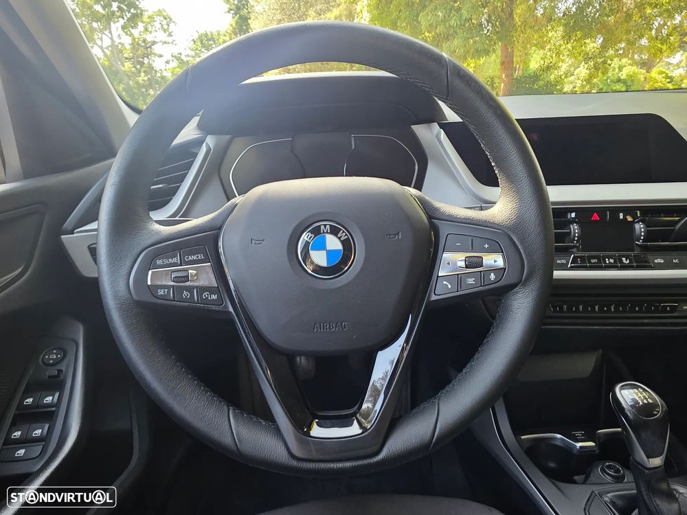 BMW 116 d Corporate Edition - 12