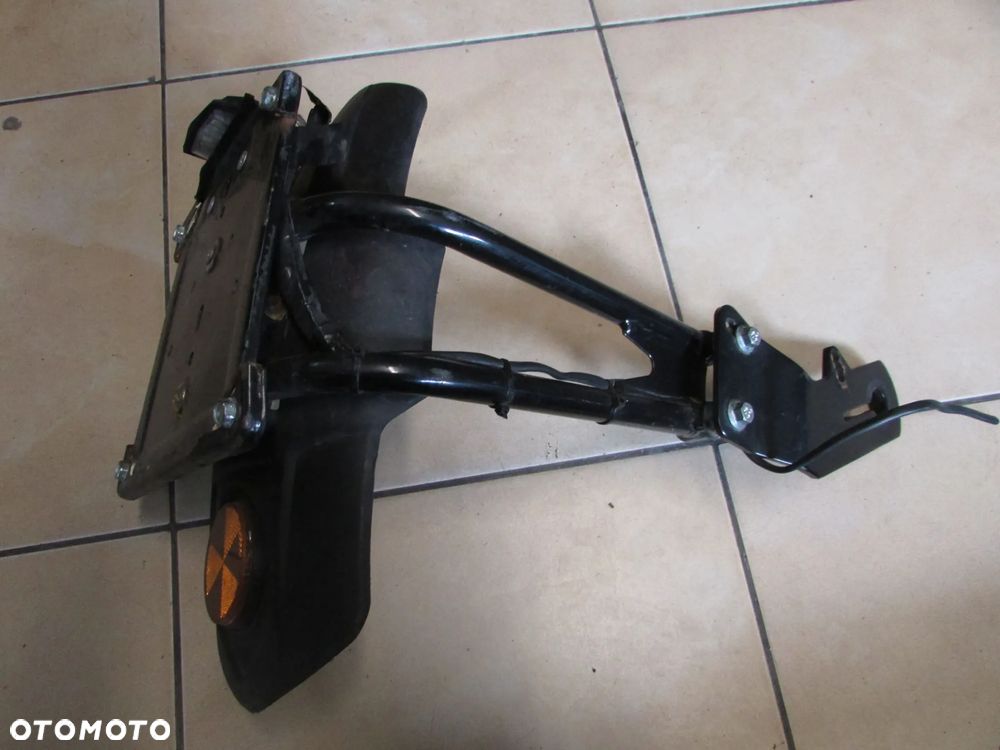 Błotnik tył boczny tuning custom scrambler - 1