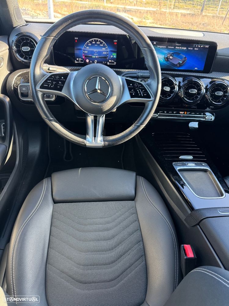 Mercedes-Benz A 250 e - 8