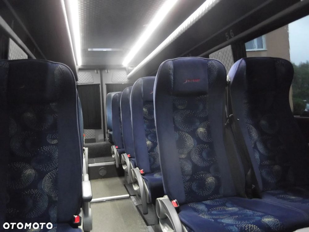 Mercedes-Benz Sprinter  Autobus(15+1) - 12