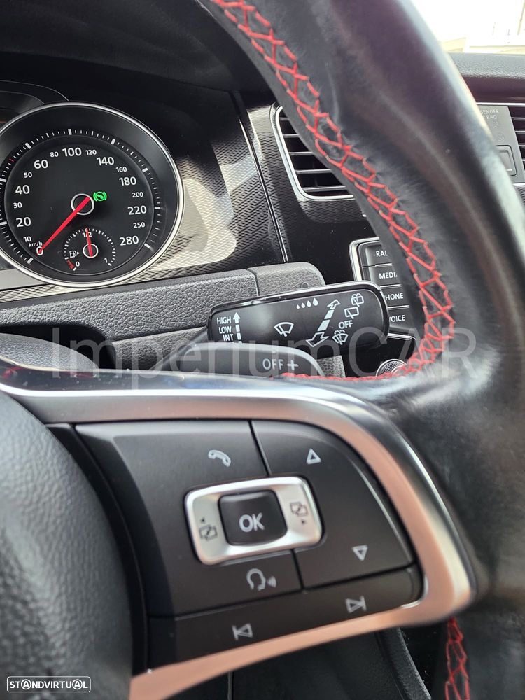 VW Golf GTI Performance BlueMotion DSG - 18