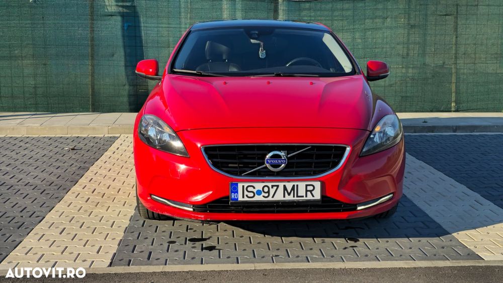Volvo V40 D2 Summum - 3