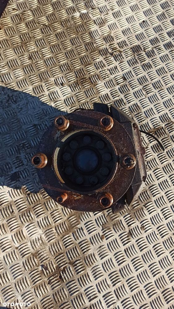 zwrotnica lewa przód iveco 65c 70c bliźniak 11+ - 4