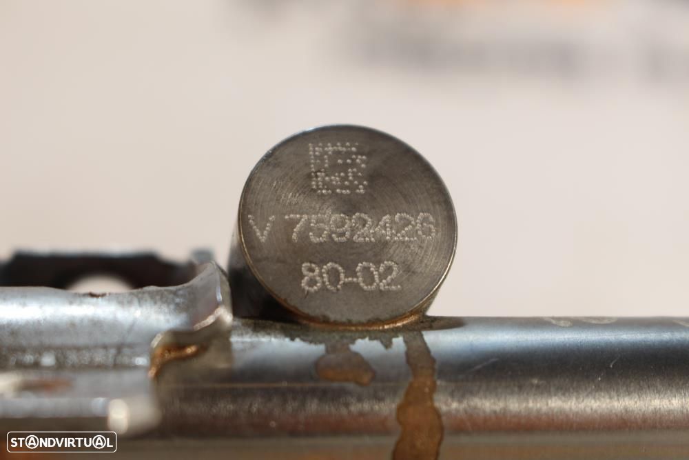 Régua / Rail De Injeção Bmw 1 (F20)  13537592426 / 7592426 / 7537319 - 8