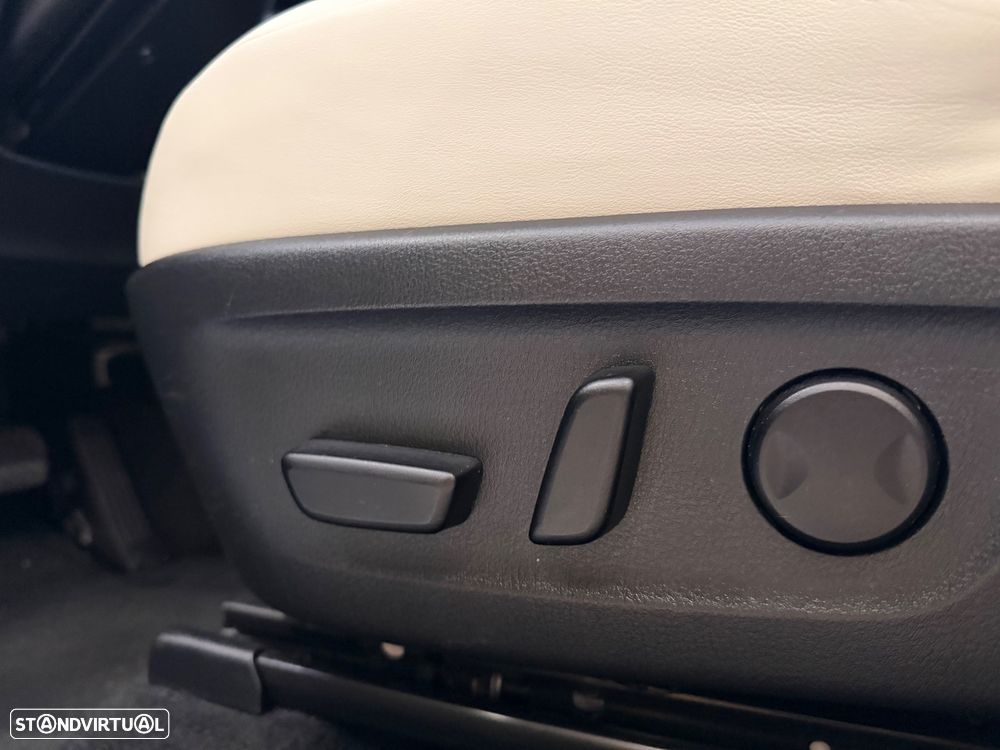 Mazda MX-30 e-SKYACTIV Advantage+Modern Confidence - 41
