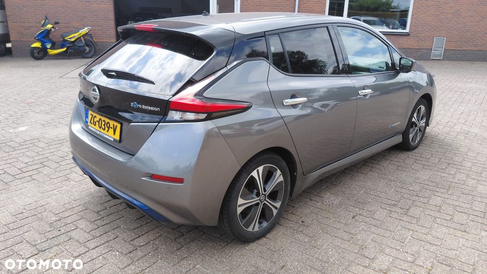 Nissan Leaf 40kWh Tekna - 4