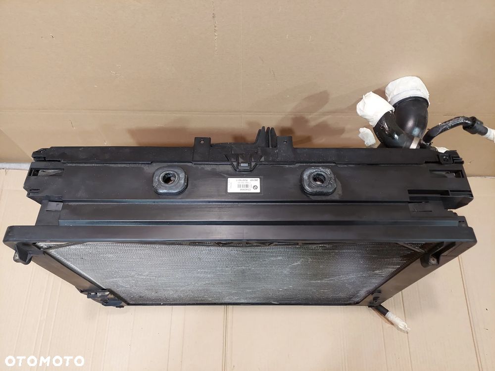 BMW F10 535i  2009-13 CHŁODNICE WENTYLATOR PAS PRZEDNI - 4