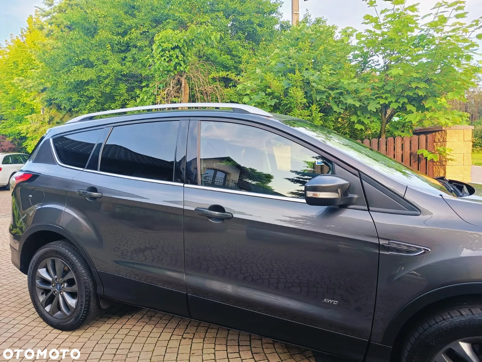 Ford Kuga 2.0 TDCi AWD Titanium - 13