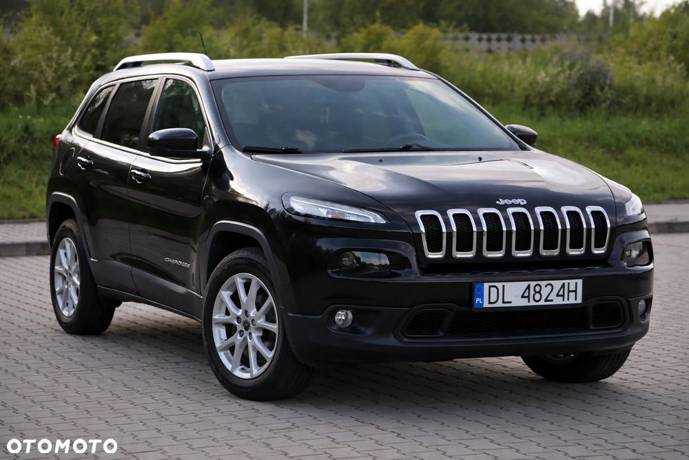 Jeep Cherokee - 1