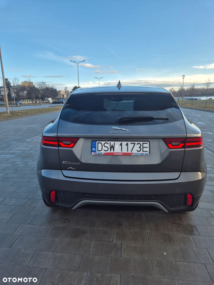 Jaguar E-Pace 2.0 i4D FWD SE - 2