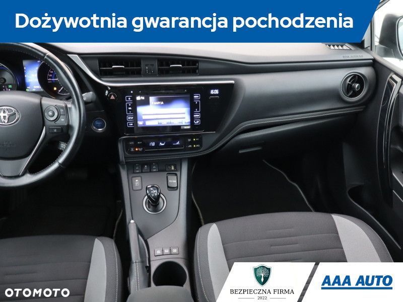 Toyota Auris - 10