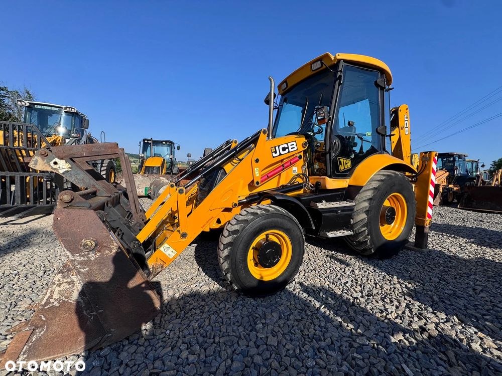JCB 3CX* KOPARKO ŁADOWARKA JCB 3CX** FINANSOWANIE* ZAMIANA* SKUP* KOPARKO ŁADOWARKA JCB 3CX /// JCB 4CX/// CASE 580SR// CAT 428E// - 17