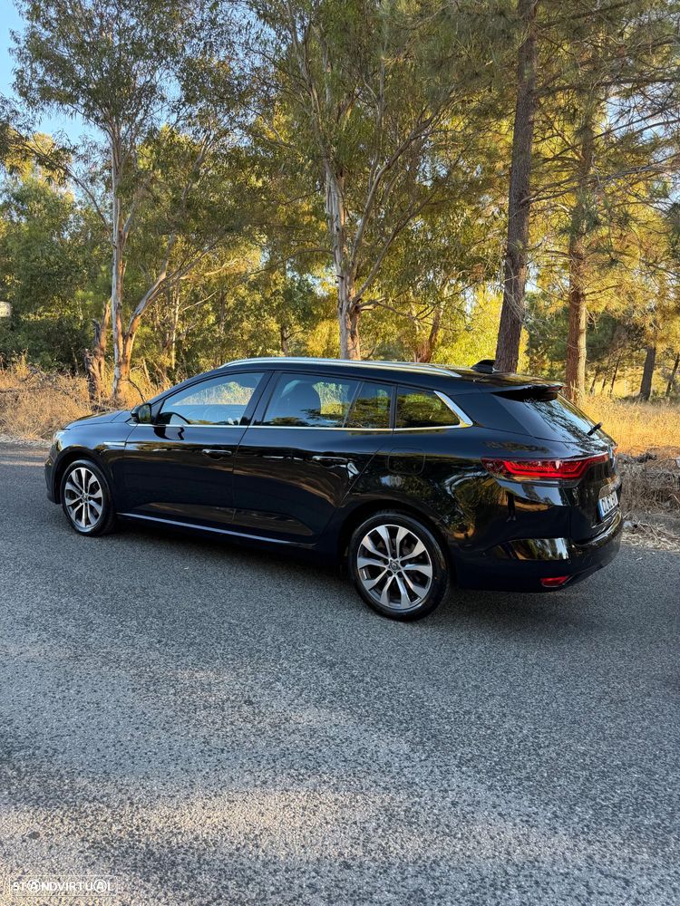 Renault Mégane 1.6 Plug-In Intens - 1