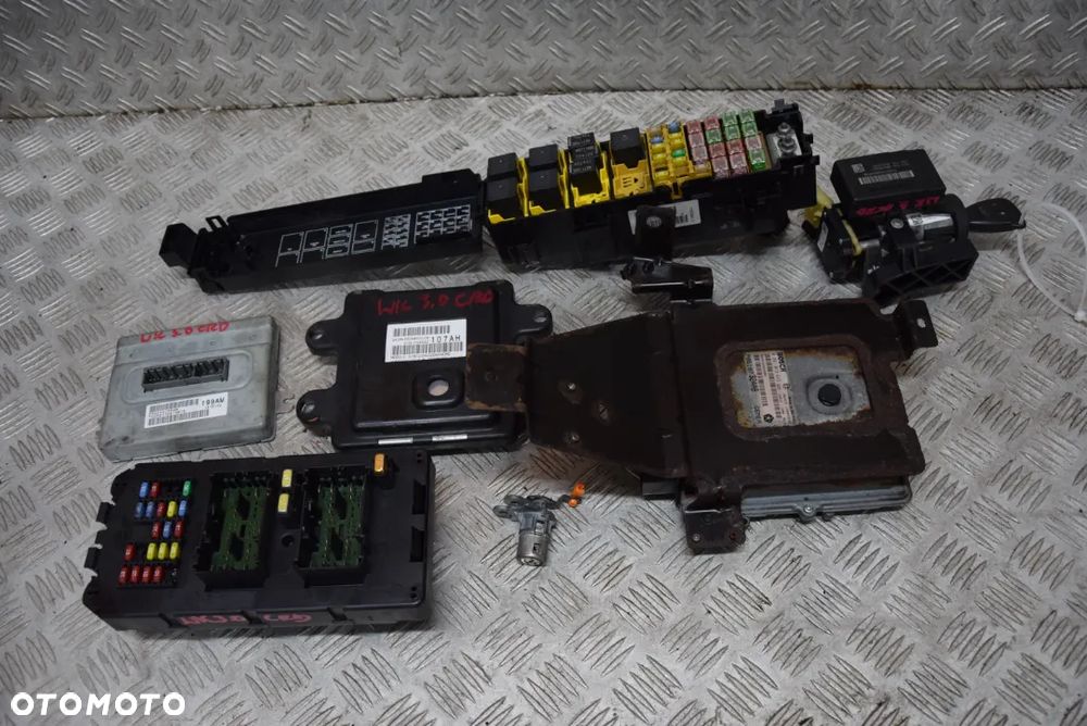 JEEP GRAND CHEROKEE WK 3.0 CRD KOMPUTER ZESTAW STACYJKA KLUCZYK KPL. - 1