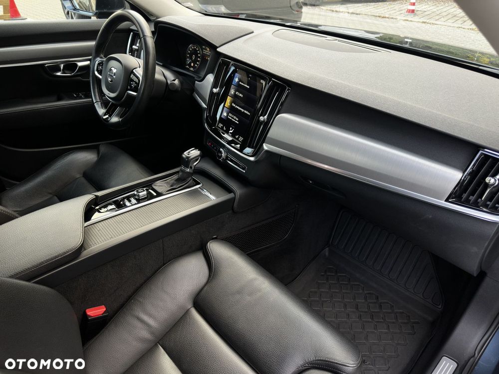 Volvo S90 - 21