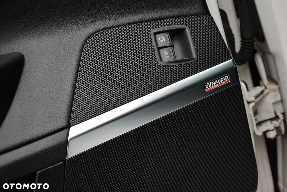 Volkswagen Passat CC 1.8 TSI Individual - 23