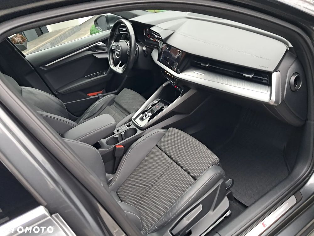 Audi A3 Sportback 35 TFSI S tronic S line - 30