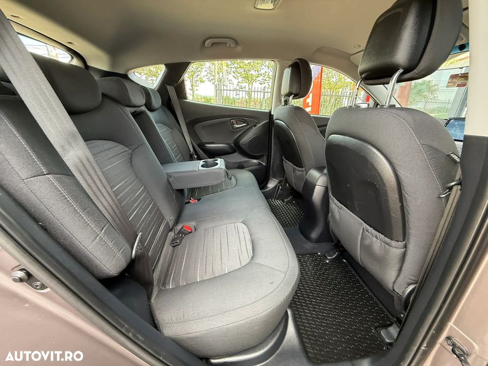 Hyundai ix35 2.0 CRDI 4WD Style - 9