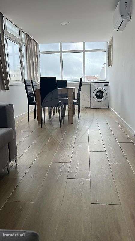Apartamento T6 para venda - Grande imagem: 4/23