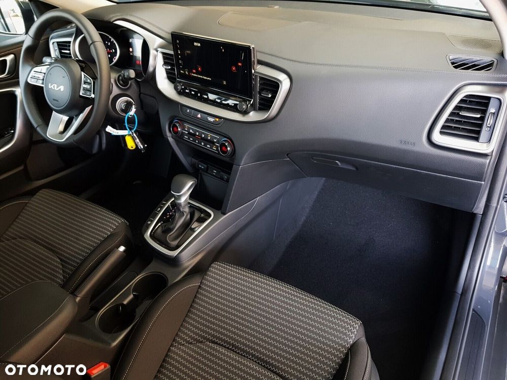 Kia XCeed 1.6 T-GDI M DCT - 22