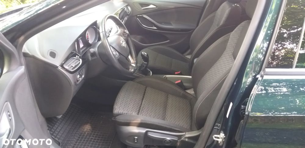 Opel Astra 1.4 Turbo Dynamic - 11