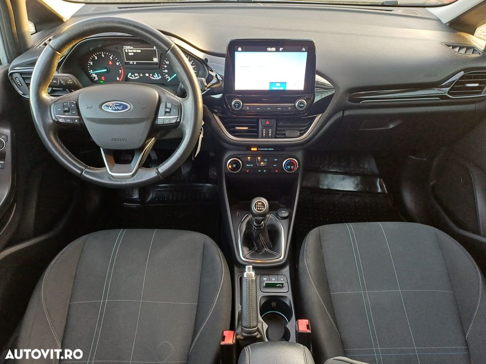 Ford Fiesta 1.0 EcoBoost Hybrid S&S COOL&CONNECT - 9