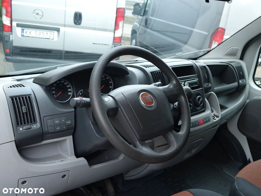Fiat Ducato 7-osobowy DOKA skrzynia ładunkowa - 11