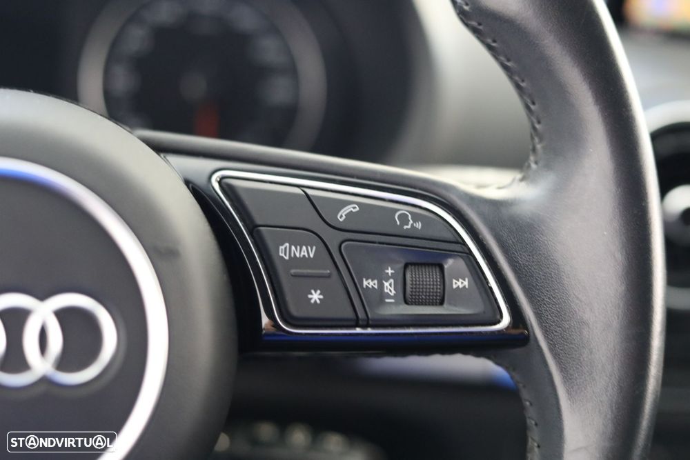 Audi A3 Sportback 2.0 TDI - 24