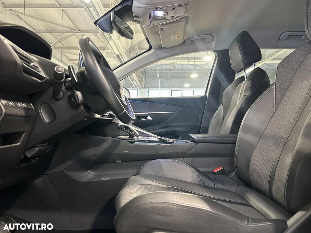 Peugeot 3008 - 23